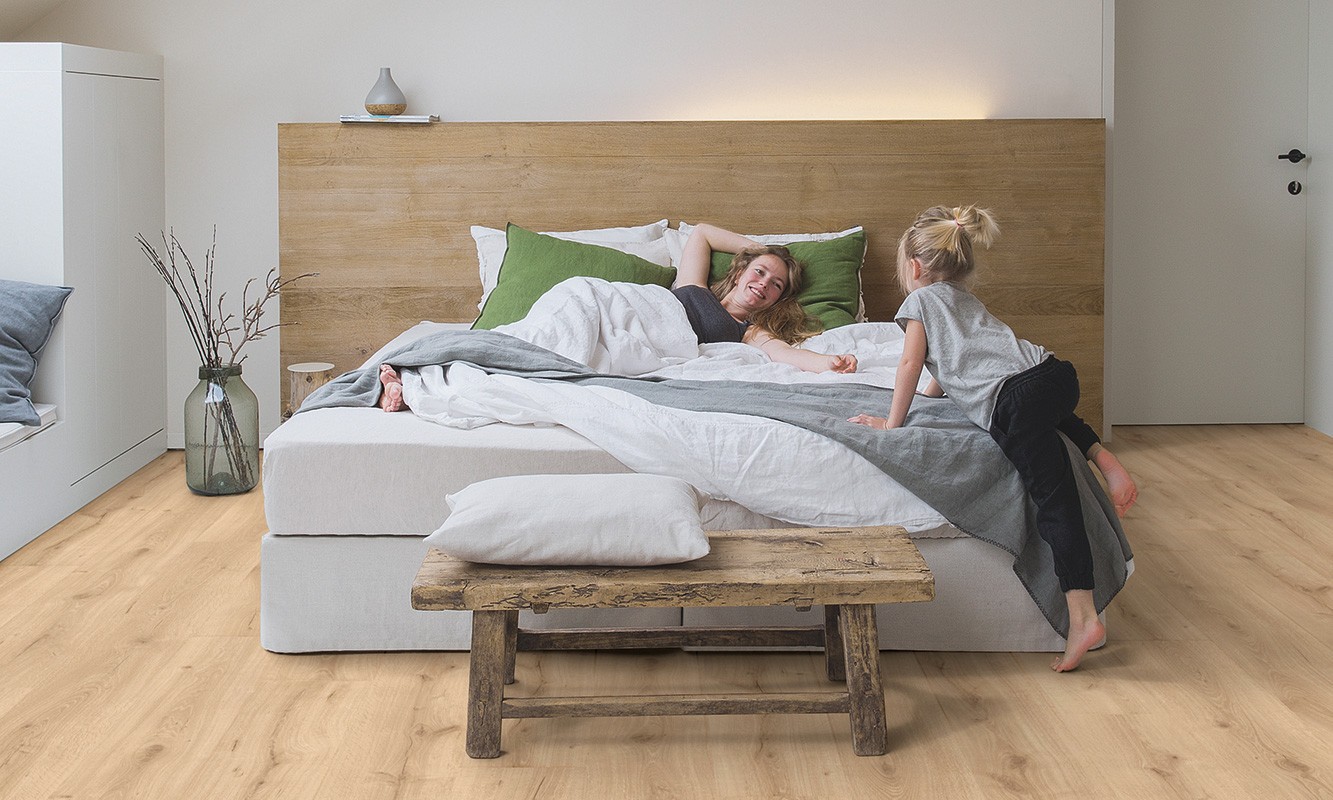Quick-Step Majestic Desert Oak Light Natural laminate flooring bedroom Northern Beaches