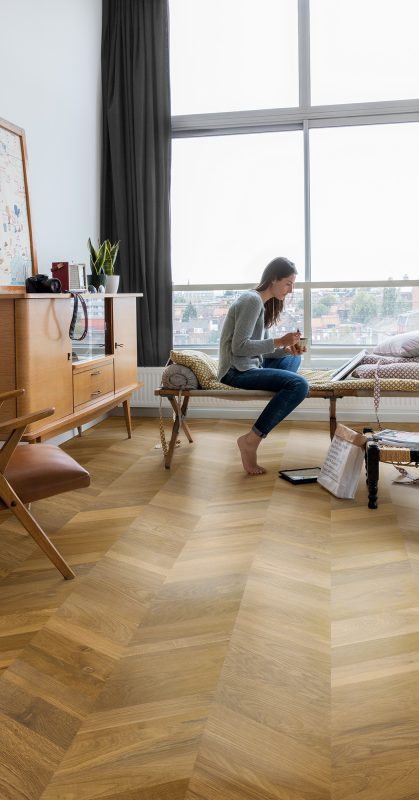 Quick-Step Intenso Smoked Mountain room